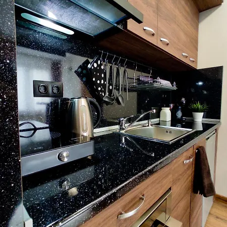 Gardens B21 Morunov Apartment Borowez