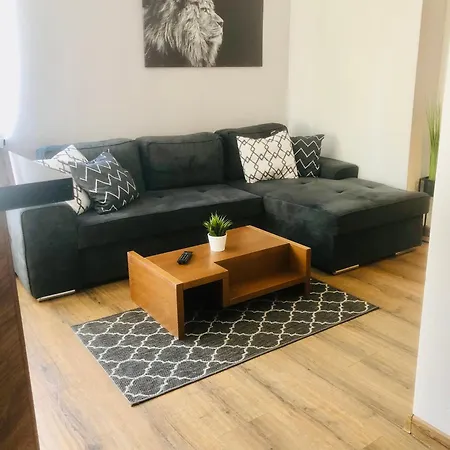 Apartment Gardens B21 Morunov *